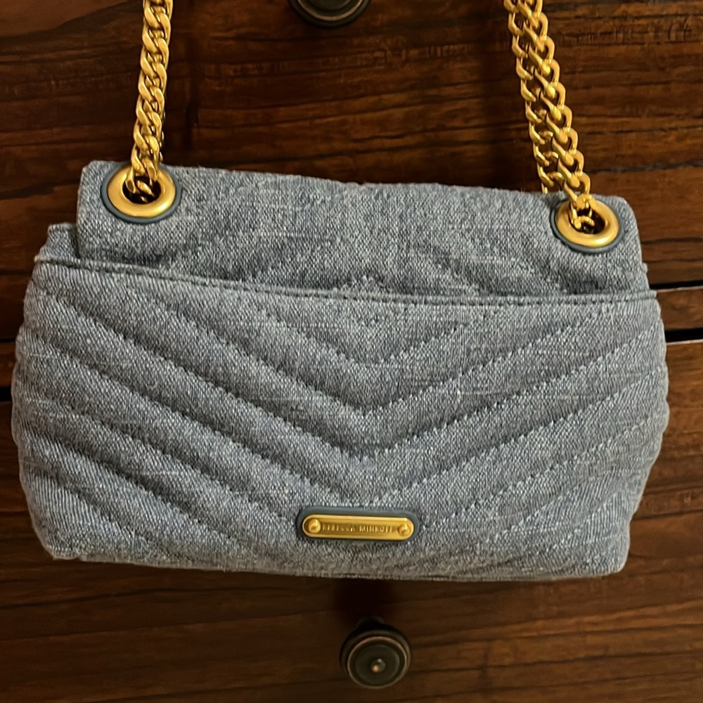 Rebecca Minkoff Quilted Shoulder Bag. New - Picture 3 of 8